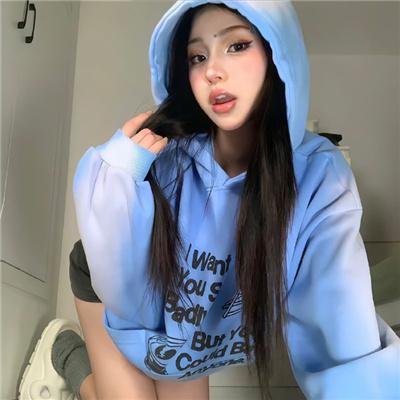 伴游女王